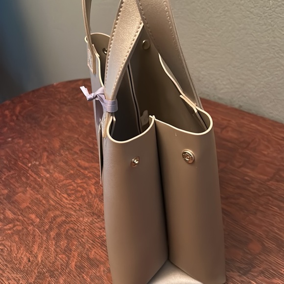 “I’d rather be drinking Champagne” Katie Loxton Small Tote - Picture 7 of 10